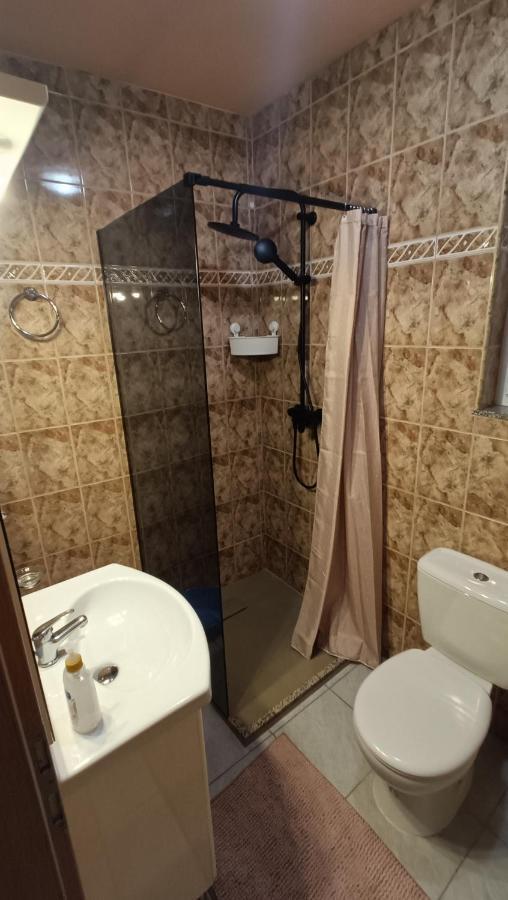 Villa Dm Baška Voda Buitenkant foto