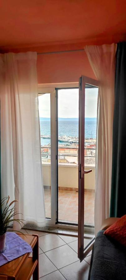 Villa Dm Baška Voda Buitenkant foto