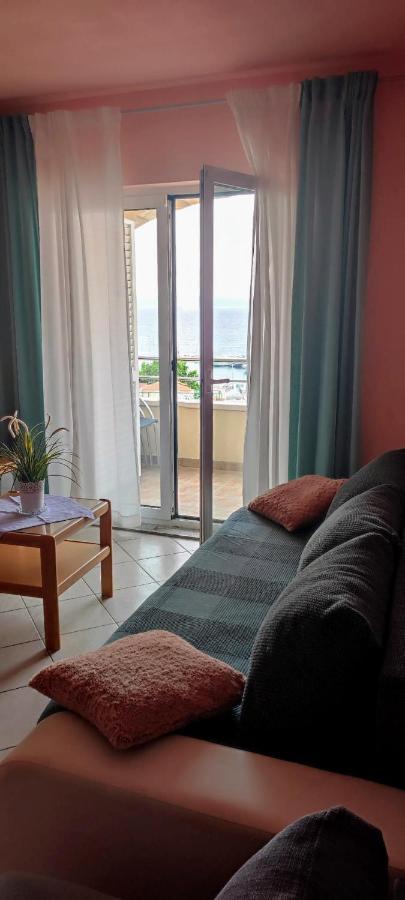 Villa Dm Baška Voda Buitenkant foto